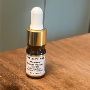 Fable & Mane MahaMane Smooth & Shine Oil
